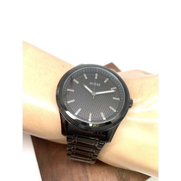 Guess Men's Watch GW0626G3 Quartz Black Dial Stainless Steel 44mm - Picture 6 of 15